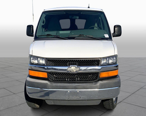Chevrolet Express 3500 LT RWD Van 2013 en bon état - Prêt à être expédié - Product Image 3