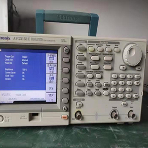 Generador de Funciones de Onda Arbitraria Tektronix AFG3151C Usado, de un Solo Canal, Fuente de Señal de 100M - Product Image 4