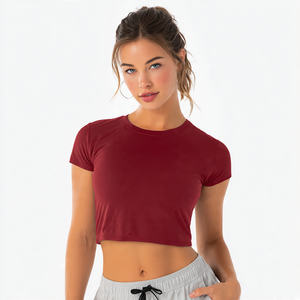 Top Deportivo Corto para Mujer, Cuello Redondo, Manga Corta, Transpirable, de Secado Rápido, Ecológico, de Poliéster/Algodón, con Logotipo Frontal - Product Image 1