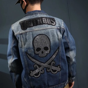 Veste de cow-boy rétro pour hommes pour l'hiver haut bleu décontracté polyvalent de haute qualité avec broderie lavée à l'eau lumière lâche - Product Image 1