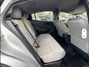 Usado - 2023 - Toyota Prius LE - Product Image 2