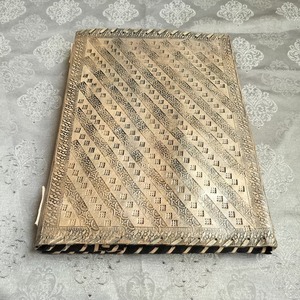 Hecho a mano A5 Seven Stone Leather Journal Logotipo personalizado Hilo Costura Estilo espiral Organizador Sillín Costura Caja empaquetada Navidad - Product Image 2