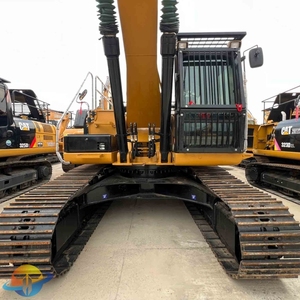 Excavatrice sur chenilles CAT329D2L d'occasion de haute qualité, moteur 158KW, modèle 2017, capacité de la benne de 1,54m, 1196 heures de fonctionnement, à vendre - Product Image 3
