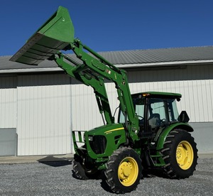 Tracteur agricole à roues John Deere 5075M d'occasion de 2014, 75 CV avec moteur et boîte de vitesses - Product Image 1
