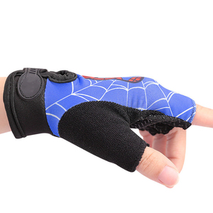 Guantes de Motociclismo de Verano Personalizados de Medio Dedo para Niños/Jóvenes y Adultos por KARIMAN MANUFACTURING - Product Image 4