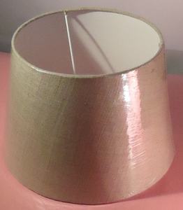 Abat-jour de luxe fait main en tissu de lin de haute qualité pour lampes coniques, finition blanche, design moderne - Product Image 1