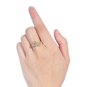 Conjunto de anillos de compromiso de tres piedras de pera Premium, joyería nupcial de oro de moissanita, anillo de bodas de oro de 10K, fabricante OEM ODM - Product Image 4