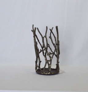 Hot Vantage Modern Fancy Luxury Material de latón macizo menorah con acabado de níquel para decoración del hogar y uso de festivales Iglesia - Product Image 2