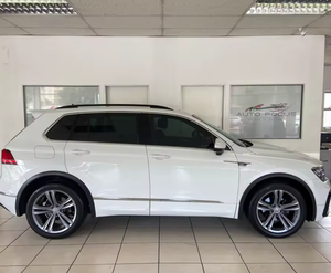 VOLKSWAGEN TIGUAN 2.0TDI 4MOTION COMFORTLINE R-LINE 2017 USADO, Volante a la Izquierda/Derecha - Product Image 4