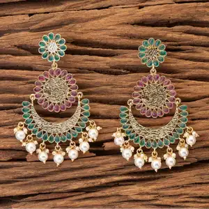 Indo Western Long boucles d'oreilles faites à la main, plaqué or, bijoux ramaccord 8773 pour dames, dernière tendance - Product Image 1