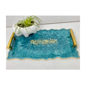 Plateau de service en résine poignée dorée Plat de service en époxy bleu de luxe Disponible en différentes couleurs au prix d'usine - Product Image 1
