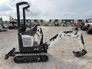 MINI EXCAVADORA CERTIFICADA BOB CAT E10 2025 EN VENTA - Product Image 3