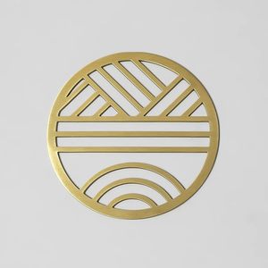 Posavasos de aislamiento de metal de alta calidad Posavasos de bebida de metal de cobre redondo para posavasos pulidos naturales brillantes - Product Image 1