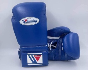 Gants de kick de boxe professionnels en cuir PU avec logo personnalisé Gants de MMA Vente en gros en usine - Product Image 1
