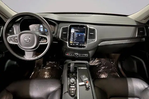 SUV hybride T8 Momentum 7 places AWD automatique d'occasion en bon état, modèle 2020 - Product Image 5