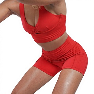 ORCAFITS Ensemble de yoga rouge pour femme, taille haute, couleur unie, pour la gym et le fitness, haut de yoga et leggings courts rehausseurs de fessiers, personnalisable, best-seller - Product Image 1