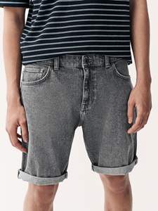 Pantalones cortos ligeros de mezclilla de algodón de verano para hombres OEM Cómodo ajuste Casual Streetwear Look Pantalones cortos de mezclilla de moda de alta calidad - Product Image 3