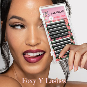 Pestañas Foxy YY, Cada Fibra Y Tiene Dos Puntas en Una Base con un Ángulo Incorporado que Crea un Efecto de Elevación Instantánea y un Delineador de Ojos Suave - Product Image 3