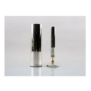 <b>Set</b> of <b>3</b> Aluminium <b>Vase</b> with Mirror Finished for Glamorous Floral Displays and Luxurious Interiors - Product Image 4