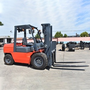 Nouveau chariot élévateur à contrepoids à moteur diesel, capacité de charge de 200 kg, garantie de 3 ans, utilisation en restaurant, livraison rapide disponible - Product Image 4