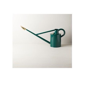 Lata de agua decorativa de Estilo Vintage hecha de metal resistente con un caño largo y un hermoso atractivo para el jardín de la casa - Product Image 4