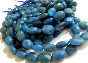 Cuentas facetadas de Briolette ovaladas de Calcedonia azul natural de 10x12mm a 12x15mm de 10 pulgadas de largo - Product Image 2