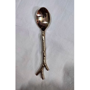 Cuillère à couverts design en bambou pour la maison et la table Cuillère à thé en laiton massif pour l'hôtel et la cuisine à prix raisonnable - Product Image 6