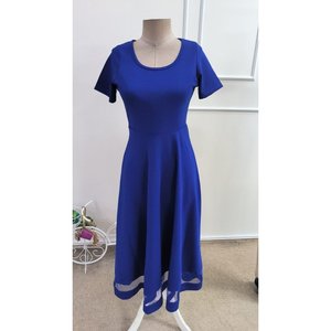 Vestido midi de crepé brillante con cuello redondo y manga corta para mujer, con detalles de tul, 34683 - Azul - Product Image 4