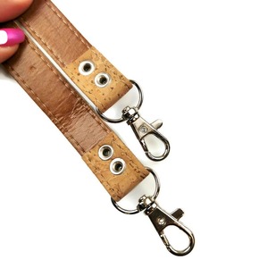 Asa para bolso de corcho natural con PU de 120 cm x 18 mm con gancho plateado - Product Image 5