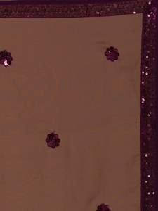 Riche violet lehenga choli ensemble miroir broderie et net dupatta disponible pour les tarifs de gros bon marché et les commandes en gros dans le monde entier - Product Image 6