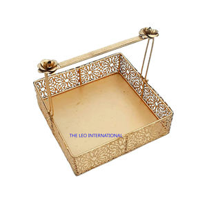 Cesta de hierro dorada decorativa de forma cuadrada con asa para regalo, alta calidad y la mejor fabricación en todo el precio de venta - Product Image 4