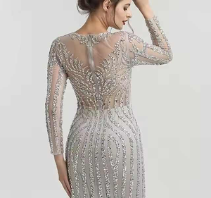 Vente en gros de robes de soirée glamour pour femmes brodées de perles et de paillettes robes de soirée dans des styles élégants - Product Image 4