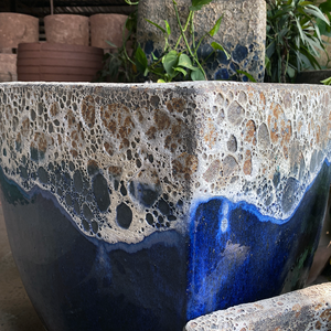 Maceta de Cerámica Esmaltada Antigua para Exteriores con Orificio de Drenaje, Ecológica, Duradera, Hecha a Mano, Decorativa para Hogar, Jardín y Patio - Product Image 4