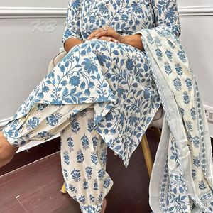 Conjunto de traje afgano floral azul marfil tradicional de alta demanda Ropa de boda y fiesta a precio de exportación - Product Image 4
