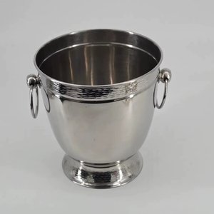Seau à glace en argent fini de base pour les événements, les fêtes, les bars à domicile, élégant refroidisseur de boissons, service fonctionnel, élégant, utilisation sur table - Product Image 1
