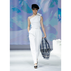 Mujeres moda pétalo superior blusas elegantes Vietnam OEM fábrica precio bajo en stock Enzo Leo marca de ropa de alta calidad - Product Image 4