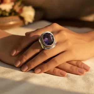 แหวนเงินแท้ 925 ประดับพลอยอะมีทิสต์ธรรมชาติ ดีไซน์โรแมนติกและทันสมัย ชุบทอง 18k - Product Image 1