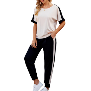 Ropa deportiva de alta calidad a la moda para mujer, chándal de verano, ropa deportiva para correr, Conjunto de camiseta y pantalón para mujer - Product Image 1