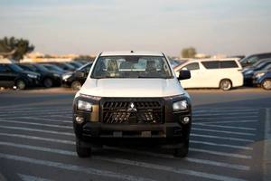 NUOVO 2026 Mitsubishi L200 SC GL 2.4L Potenza 150 CV 4 Cilindri 4X4 2 Assi Alimentazione Diesel Trazione Integrale Trasmissione Manuale Guida a Sinistra - Product Image 2