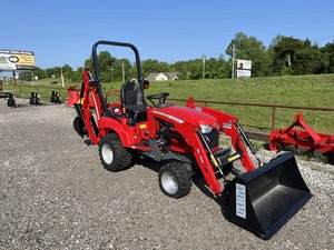 Tractor Compacto Massey Ferguson GC1725M de 70 CV con Tracción en las 4 Ruedas, con Caja de Cambios y Motor, en Venta, Entrega Rápida - Product Image 4