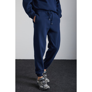 Pantalon de survêtement GRIMELANGE Kyoto pour homme en coton biologique ultra doux à 3 fils, coupe décontractée avec bas élastiqués - Product Image 1