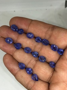 Lote de Gemas de Tanzanita Natural Suelta Exquisita de Mehrajudin Gems, Azul en Corte Esmeralda Ovalado y Pera, con Certificación de Terceros para Joyería - Product Image 4