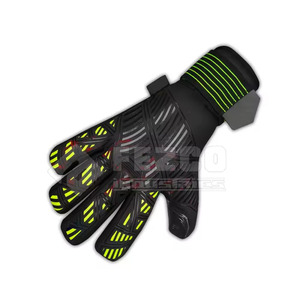 Gants de gardien de but avec protection des doigts en cuir de haute qualité, respirants et réglables, personnalisables pour un usage professionnel - Product Image 4