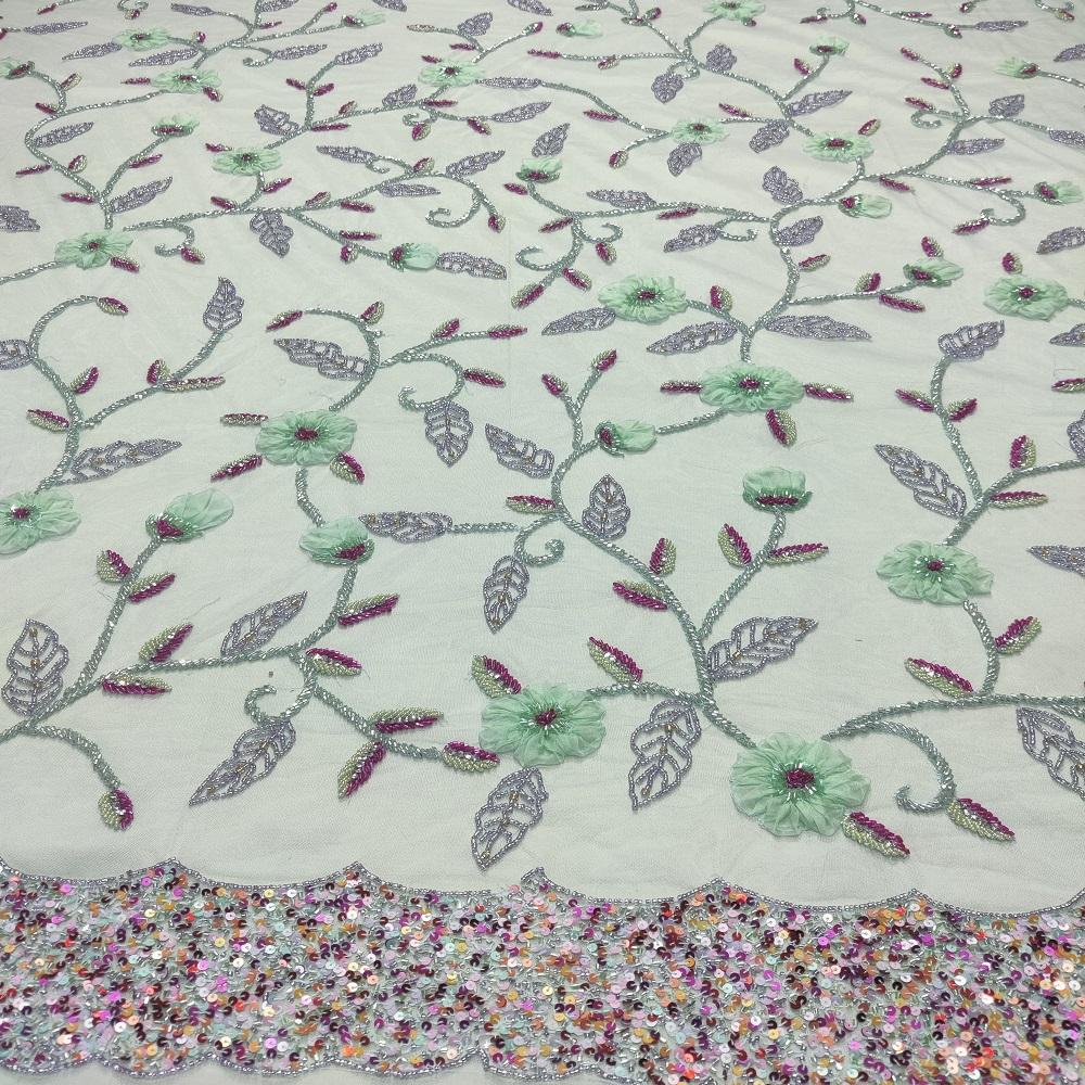 สีเขียวอ่อน