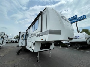 New 2026 F-o-r-e-s-t R-i-v-e-r Sabre 32G-K-S Camper Trailers Caravan Trailer Offroad Rv Camper - Product Image 5