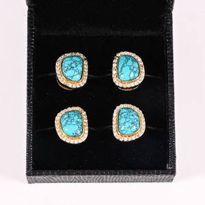 Boutons de Kurta Turquoise 4 Pièces en Laiton Plaqué Or avec Bordure en CZ Accessoires de Luxe pour Sherwani Vêtements de Mariage pour Hommes - Product Image 2
