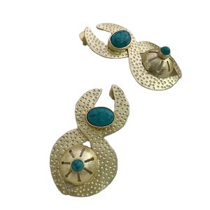 Boucles d'oreilles longues en pierres précieuses turquoise pour femmes de créateur Plaqué or Pierre naturelle Couleur personnalisée Style goutte mode - Product Image 2