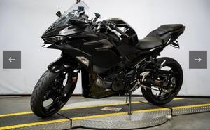 Disponible en stock, échappement noir de haute qualité, amélioré, pour motos sportives super rapides. - Product Image 4