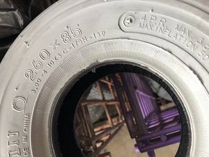 ยางลม Cheng Shin 3.00-4 260X85 10X3 C179 แบบมีร่อง สีเทา - Product Image 3