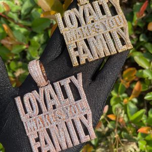 Pendentif Hip Hop en Diamant de Laboratoire Unisexe, Pendentif Glacé, L'Alliance Fait de Vous une Famille, Collier avec Pendentif Plaqué Or Massif - Product Image 1